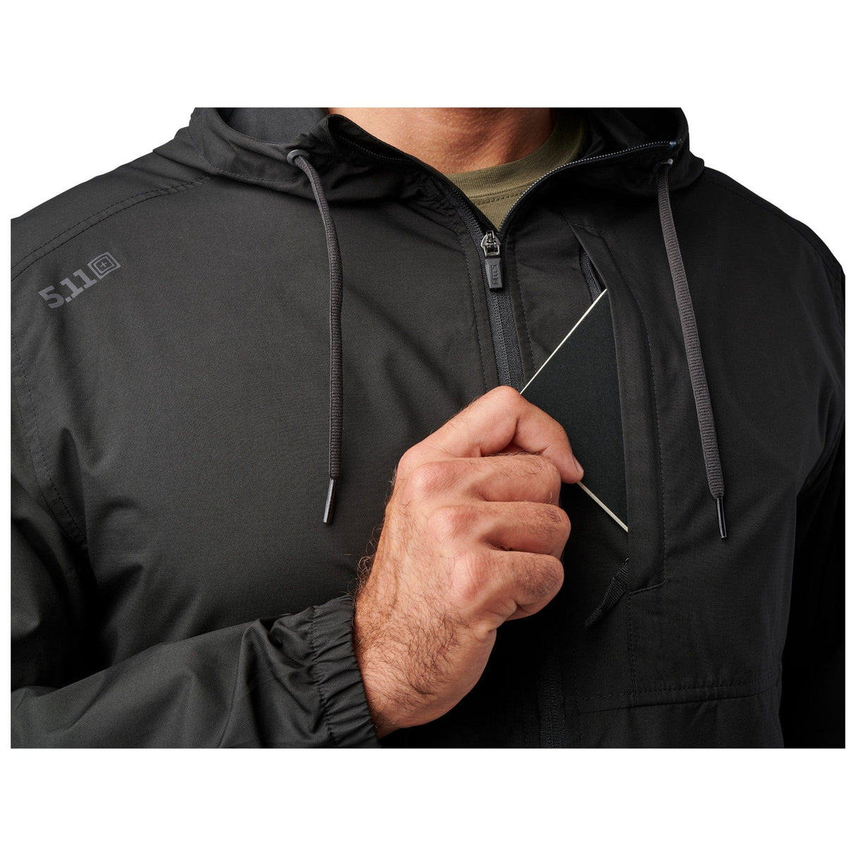 RADAR PACKABLE HOODED JACKET