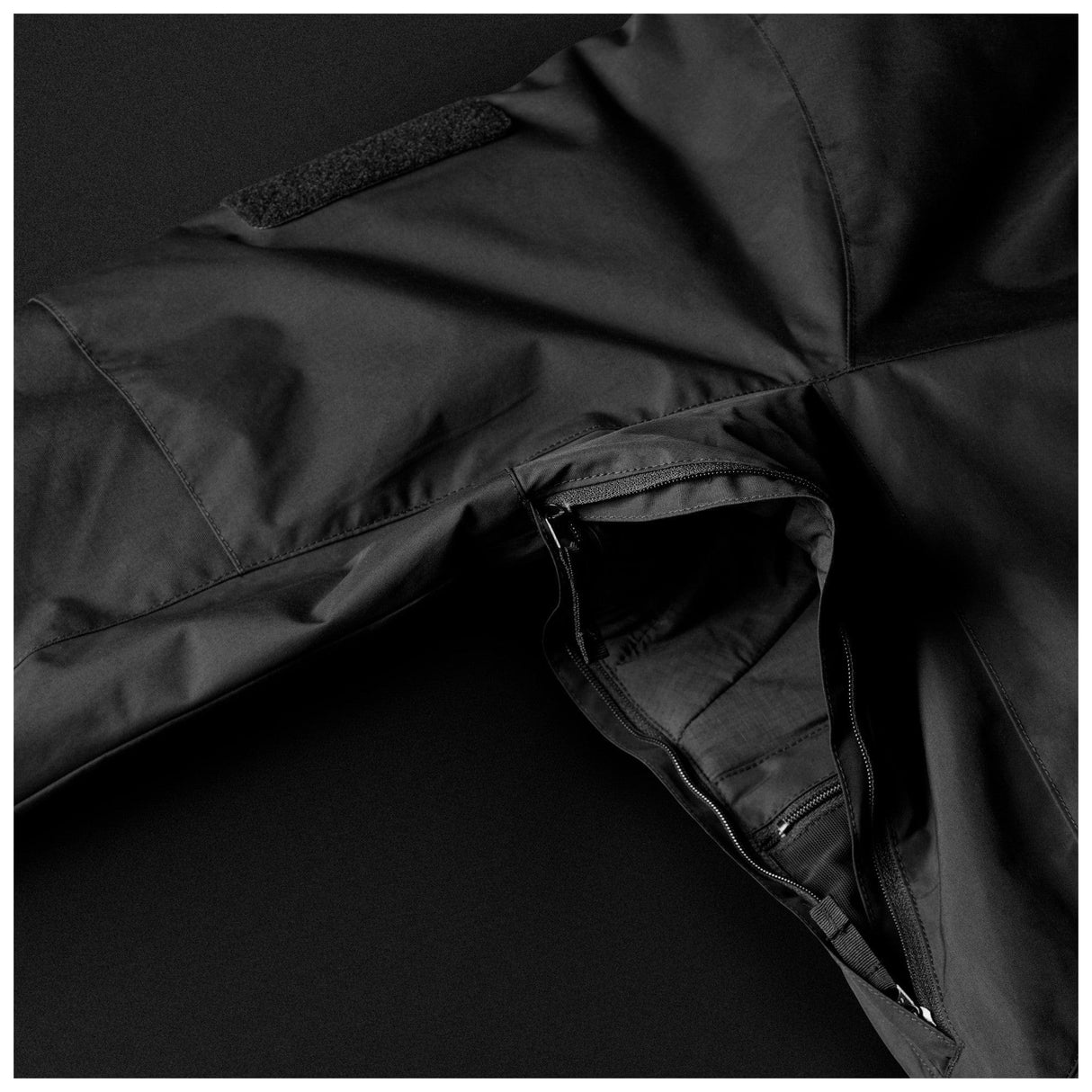 BASTION JACKET