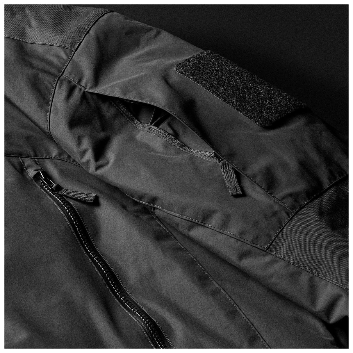 BASTION JACKET